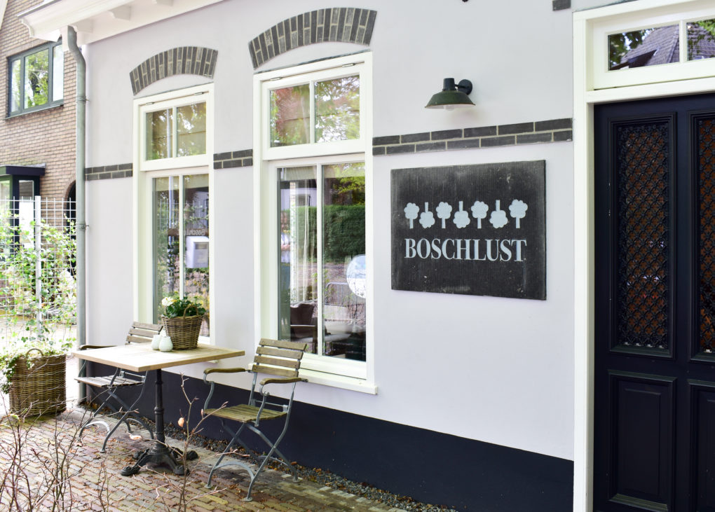 4197C566 1C58 475B B2A4 B4A6F6D65036 scaled