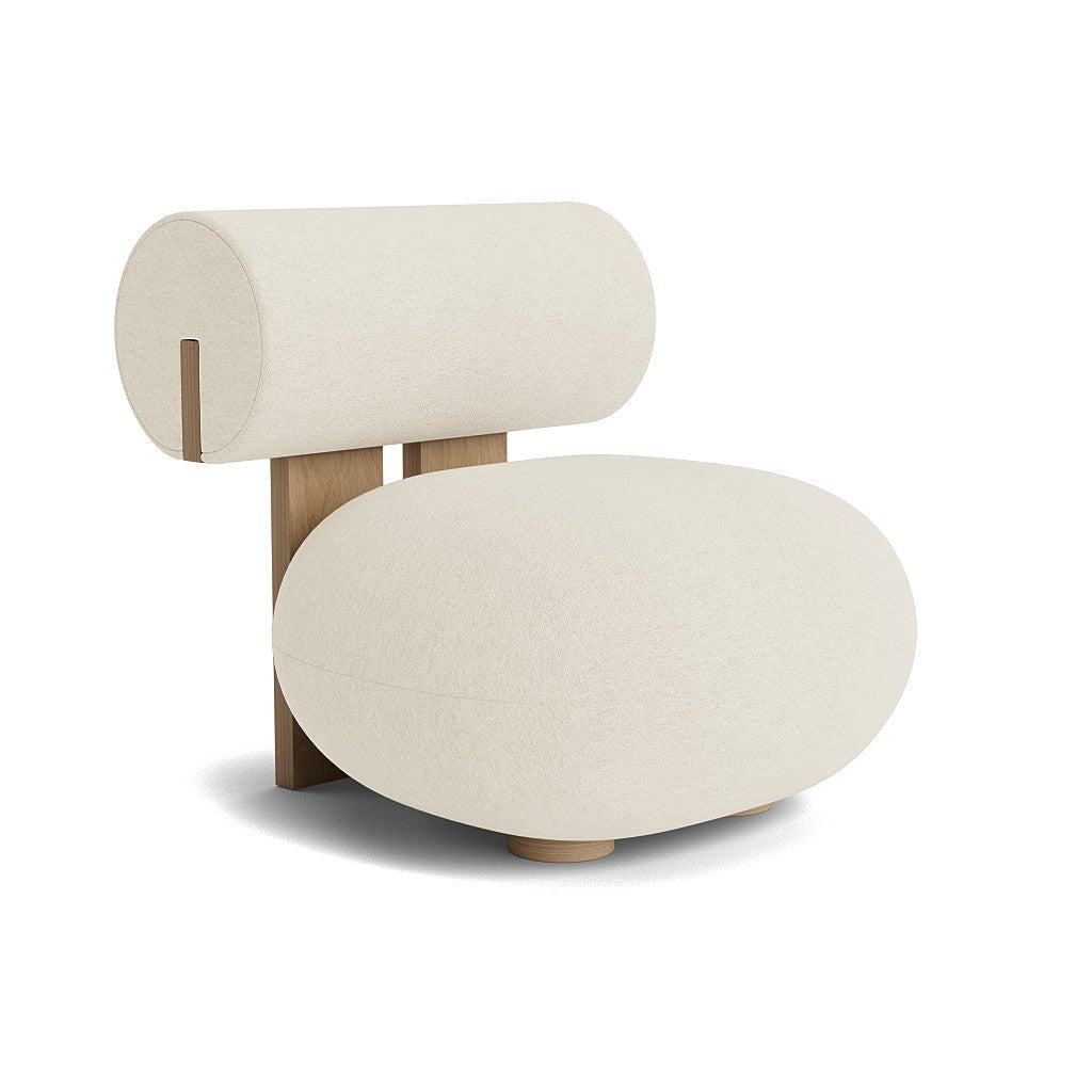 NORR11Hippo Lounge ChairBarnum Boucle Col 24 Oak Natural 1 e39da4cb a2a0 4c69 8186