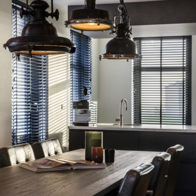 Houten Jaloezieen slaapkamer Houten Jaloezieen slaapkamer