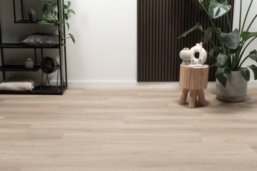 Floer Dorpen PVC vloer Callantsoog Cremewit Eiken sfeer front