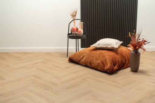 Floer Visgraat PVC vloer Natuur Eiken sfeer front