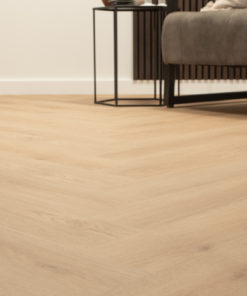 Floer Walvisgraat PVC Bryde Bruin sfeer front closeup