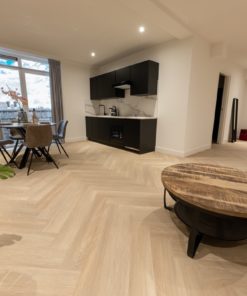 Floer Walvisgraat PVC vloer Noordkaper Natuur klant interieur 9