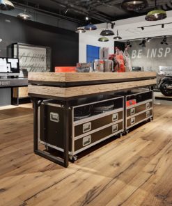 R.01 Winkel Weber Grill shop Berlijn Dennebos Flooring 2